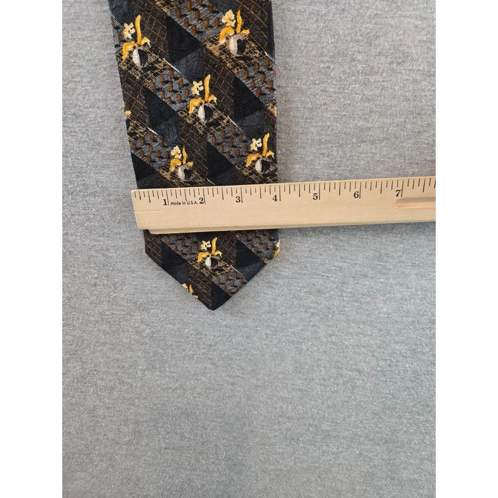 Ermenegildo Zegna Silk Necktie Mens OS Black Gold Geometric Floral Made in Italy